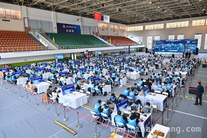 1. 第十八届全国大学生信息安全竞赛半决赛五赛区齐开赛，网络安全新星初露锋芒！