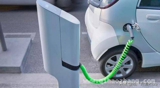 中国芯片弯道超车：绕过专利墙，改写技术规则！，中国芯片大棋：农村包围城市，逆袭之路势不可挡！