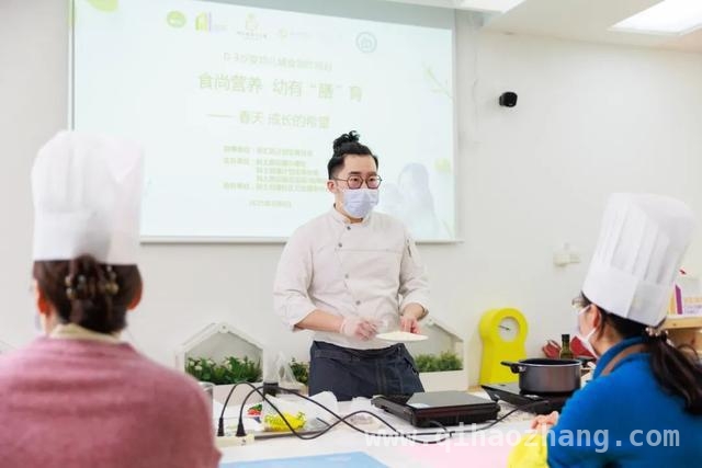 徐汇斜土街道宝宝屋春季营养活动，为宝宝健康“加料”，“儿童膳食营养”活动在徐汇斜土街道宝宝屋热闹开启