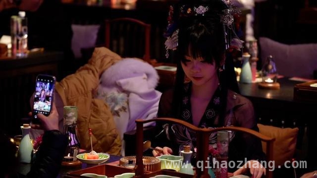 多元新消费场景，点亮中国经济魅力 新消费场景涌现，彰显中国经济活力