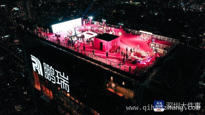 深圳湾高空“未来秀场”：世纪樱花二十周年盛典魅力绽放