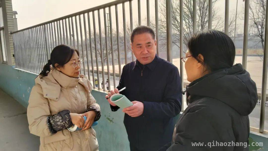 全员听课热潮来袭！小王果庄镇总校教学研讨氛围浓