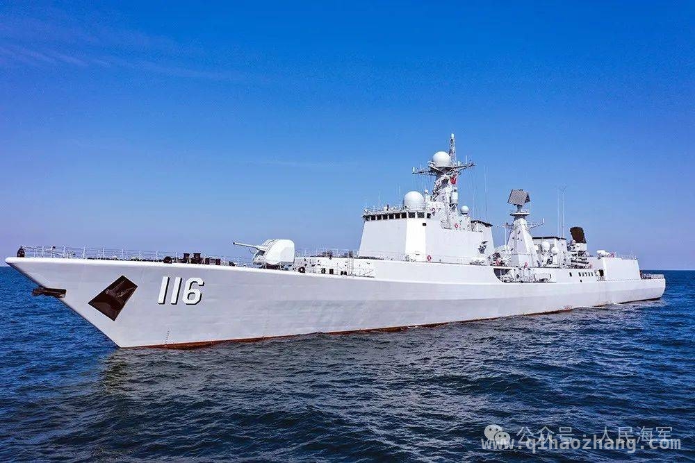 实战淬火！石家庄舰黄海多科目训练成效显著