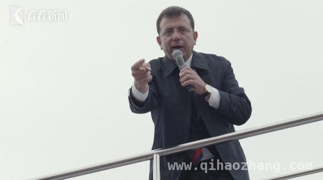 土耳其多地抗议警方拘市长，局势紧张升级！，土耳其警方拘市长风波：抗议浪潮与政治博弈