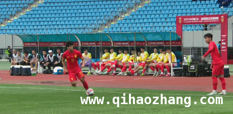 U22国足盐城再碰韩国，开场一分钟现破门曙光