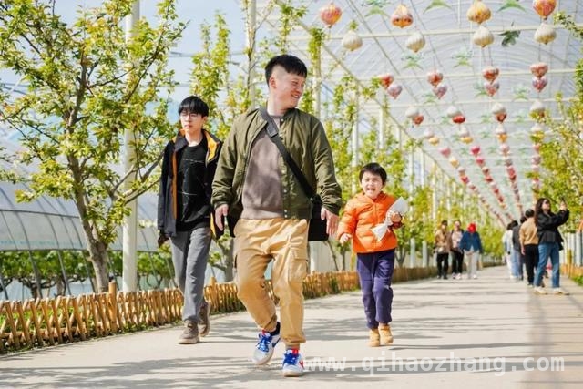 解锁愚农庄园梨花节！开启乡村春日新玩法