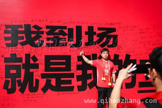 “魔鬼主场”已就位，国足对阵澳洲，门票火爆创新高！，国足主场迎战澳队，7万球迷呐喊，能否改写战局？