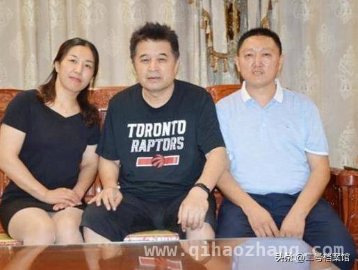 毕姥爷：一时“轻狂”毁半生，再登舞台满是无奈