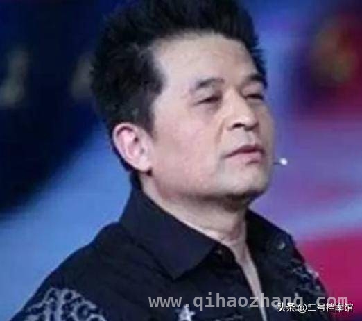 毕姥爷：一时“轻狂”毁半生，再登舞台满是无奈