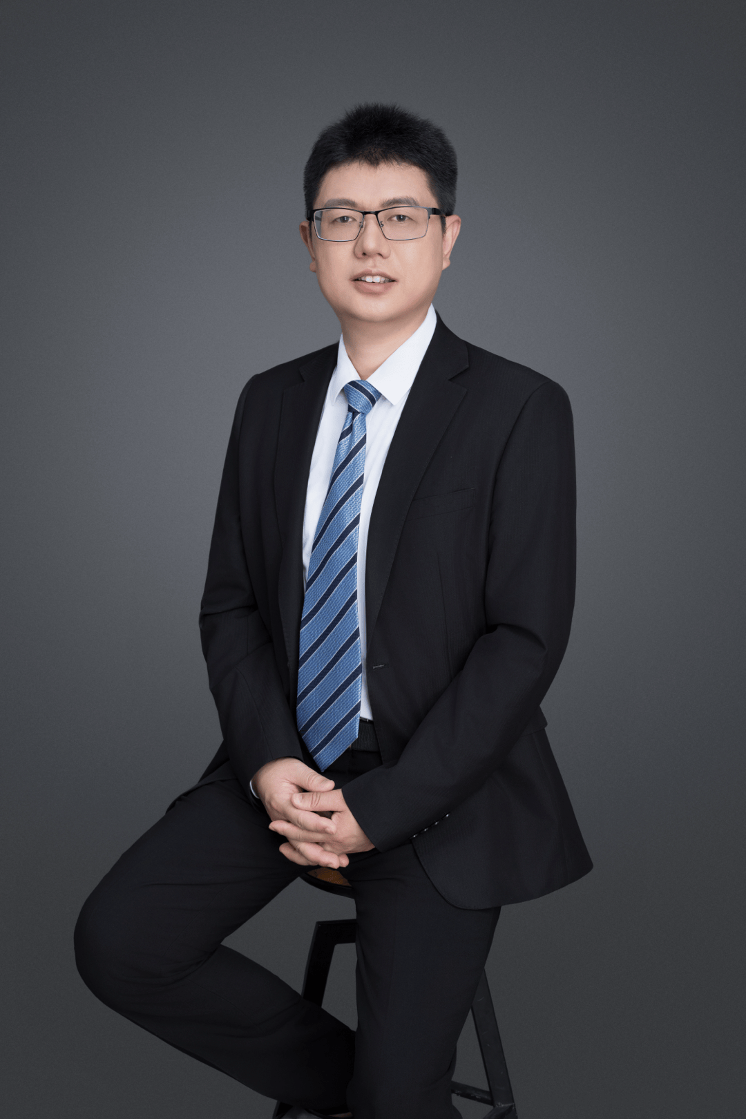 具身智能产业加速布局，各地优势尽显，具身智能写入政府工作报告，产业发展迎来新契机