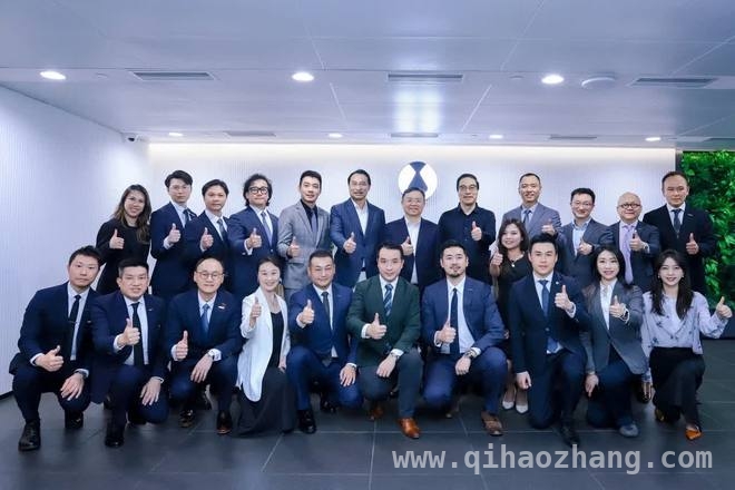 王传福视察香港比亚迪中心，携手和谐共促全球绿色转型