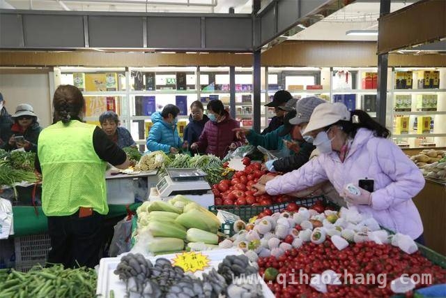 兴泉汇Walk市集：便民与商业融合的生活枢纽，温泉镇兴泉汇Walk市集：一站式生活新体验来袭！