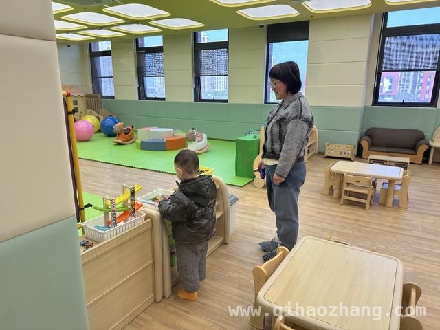 “我嘉·邻里中心”亮相嘉定南翔，一站式满足居民需求，南翔“我嘉·邻里中心”：基层治理新标杆，居民便利新港湾