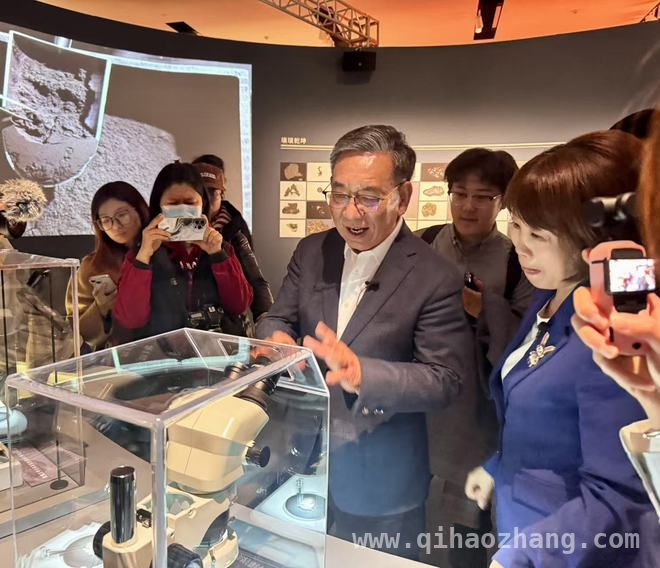 2. 4月起国博展出“九天揽月”，中国探月工程20年成果震撼登场 1. “九天揽月”展览启幕！中国探月20年成就惊艳亮相