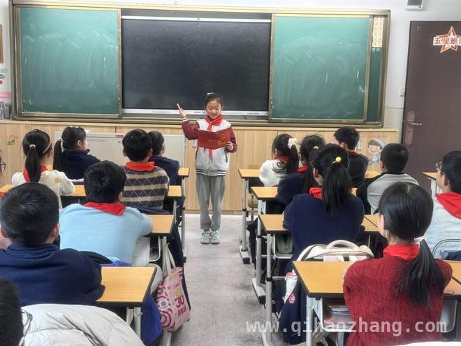 朱泾镇清明主题活动：跨越时空对话先烈，延续革命精神，“我们的节日·清明”：朱泾镇多元活动传承革命精神