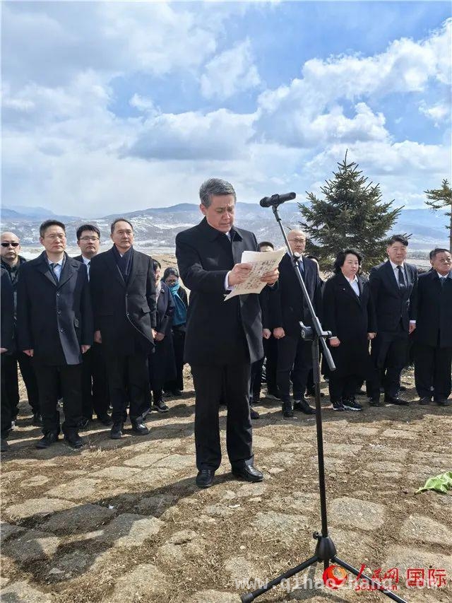长津湖祭扫：铭记志愿军英烈的不朽功勋